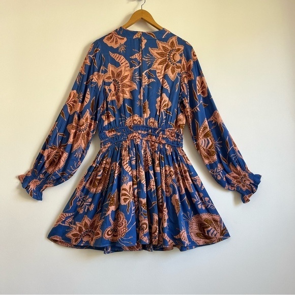 Omika Adele Dress in Sitara Azure - Picture 11 of 16